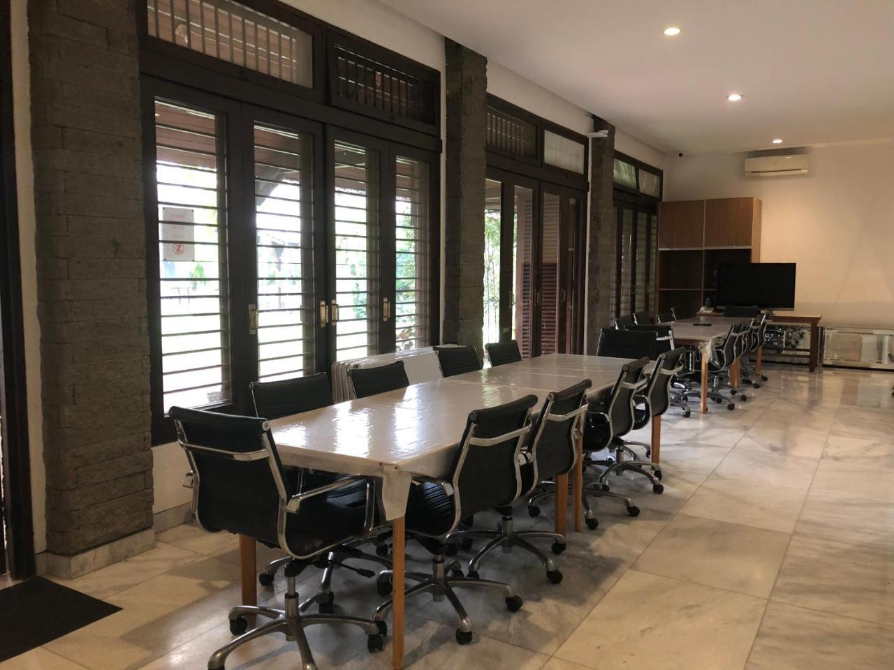Casakhasa Otel Cakarta Dış mekan fotoğraf